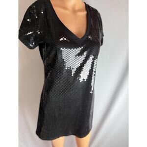 LaRok sequin T-shirt dress size small black holiday party dress